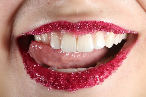 What's the Most Effective Lip Care Routine for Chapped Lips in the UK Winter?